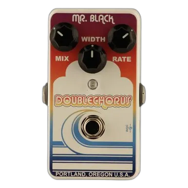 DoubleChorus Diamond Sunset Chorus Pedal in White