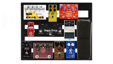 Novo 18 Pedalboard with Soft Case