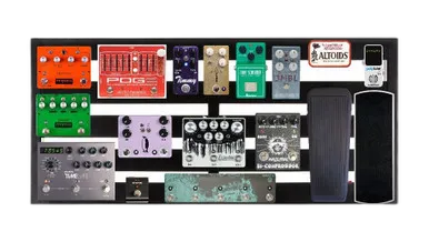 Novo 32 Pedalboard with Tour Case