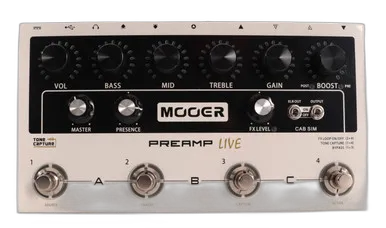 Hand Mooer Preamp Live Preamp Pedal 4357